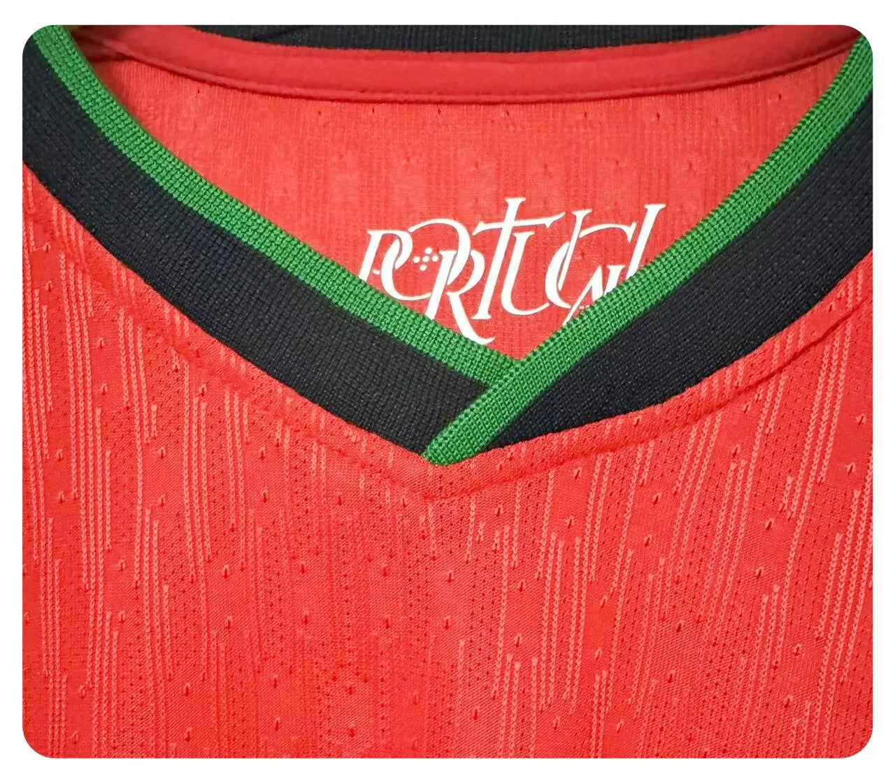 CRISTIANO RONALDO | PORTUGAL 2024 HOME DISPLAY JERSEY | PRINTED SIGNATURE (SIZE L) Fan Signature Co.